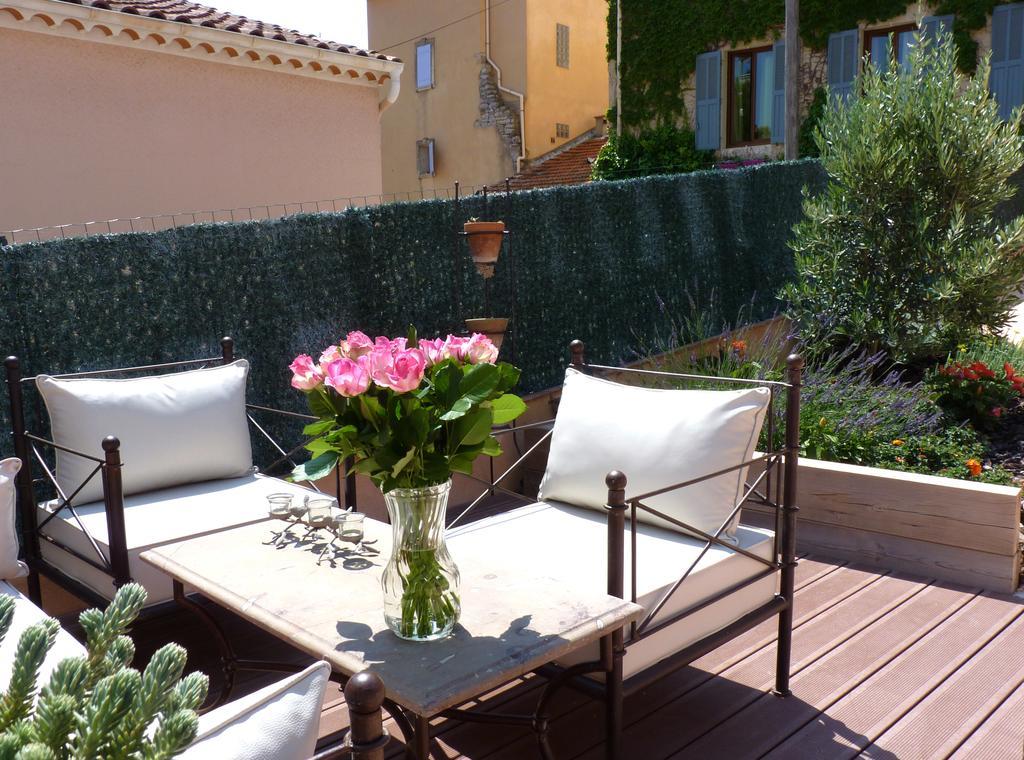 Hotel Du Soleil Hyeres Bagian luar foto