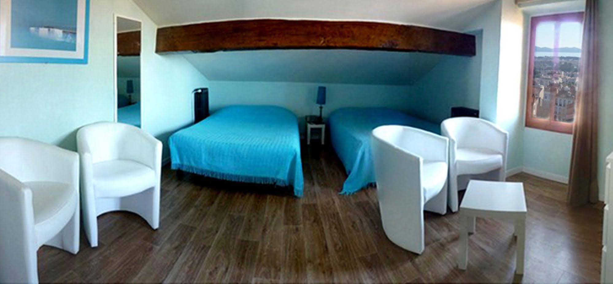 Hotel Du Soleil Hyeres Bagian luar foto