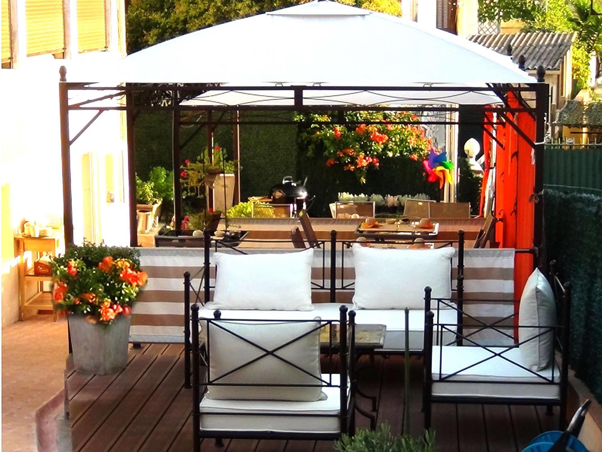 Hotel Du Soleil Hyeres Bagian luar foto