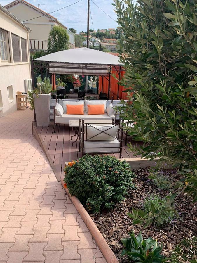 Hotel Du Soleil Hyeres Bagian luar foto